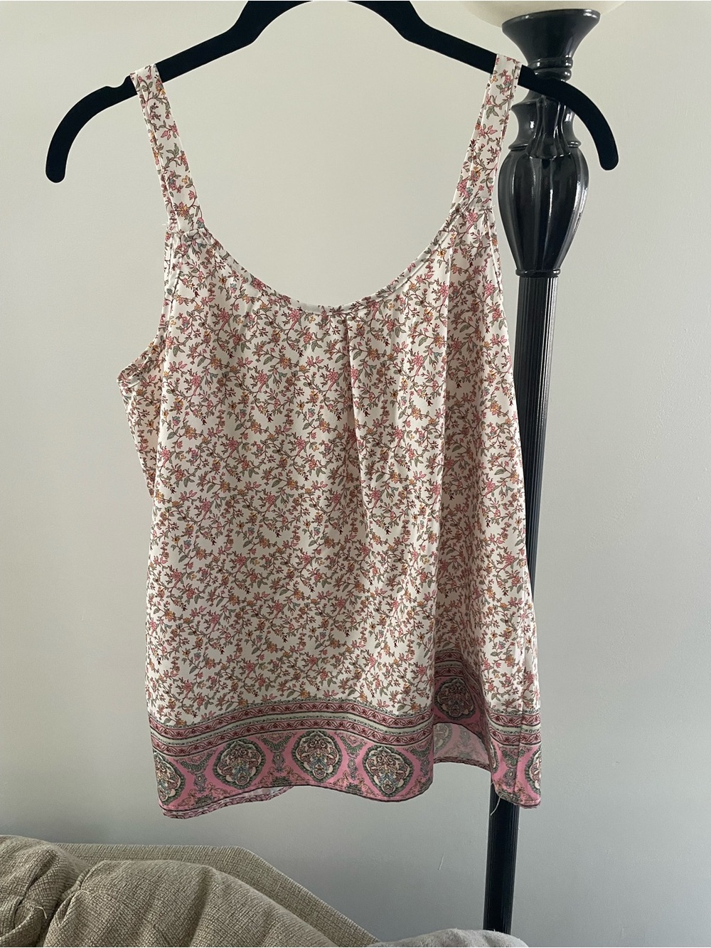 SHEIN Pink Floral Border Camisole Tank